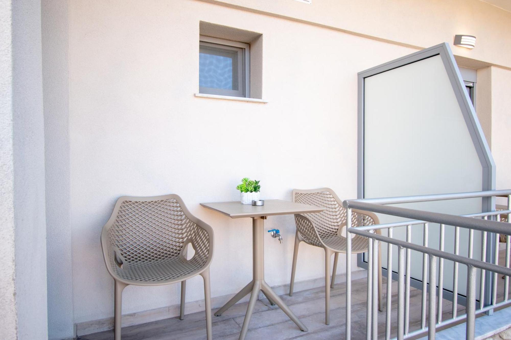 Magdalena Seaside Apartments Nea Roda Exterior foto